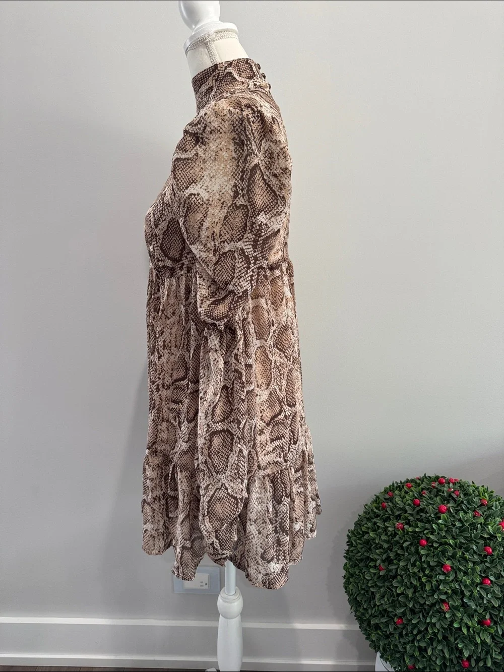 NWT Nasty Gal Snake Print Mini Dress in Brown Sz 4 - Picture 4 of 10